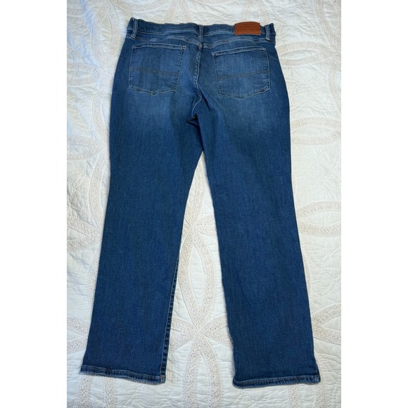 Lucky Brand Sweet Mid Rise Straight Women 16/33 (28.5") R Blue Denim Jeans - Picture 3 of 8